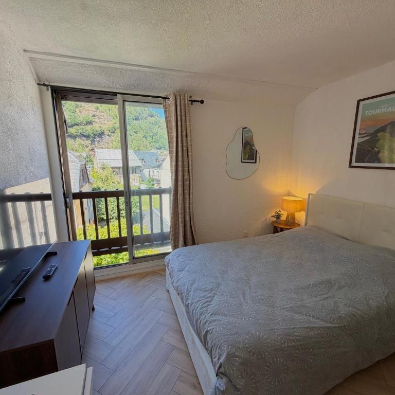 Studio au cœur de Luchon avec parking, télécabine à 600m - Apartamento de 1 dormitorio - 3