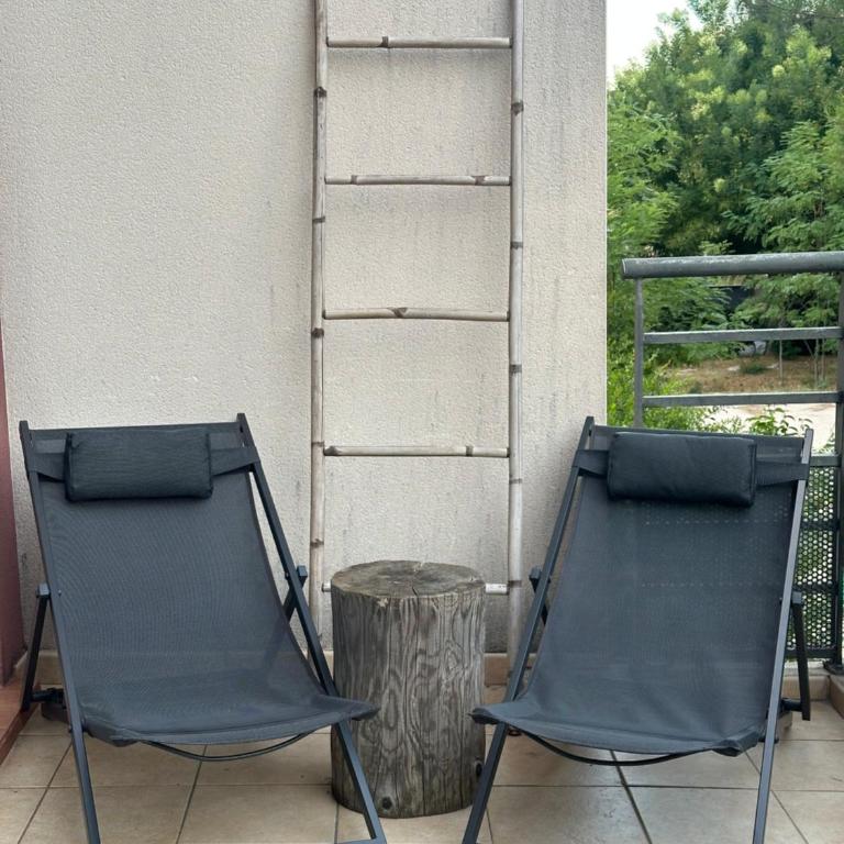 Appartement Calme avec Clim, Balcon et Parking Ovalie - Apartment mit 1 Schlafzimmer - 18
