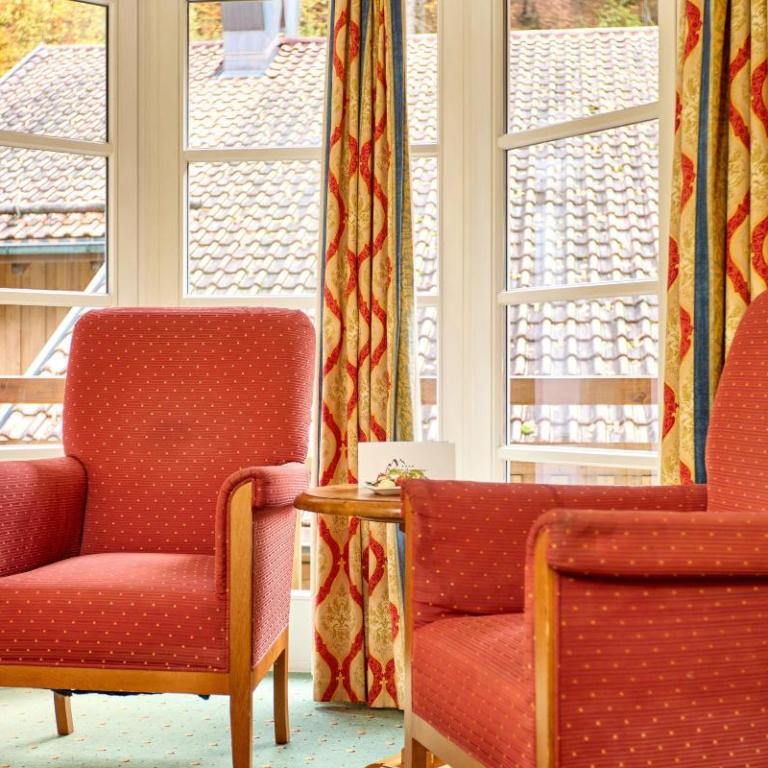 Berghotel Hammersbach, Sure Hotel Collection by Best Western - Comfort-Zimmer mit 1 Doppelbett und 1 Einzelbett – Balkon/separates Gebäude - 2