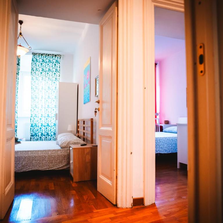 Room in Cozy Roman Home - Doppelzimmer mit Gemeinschaftsbad - 6