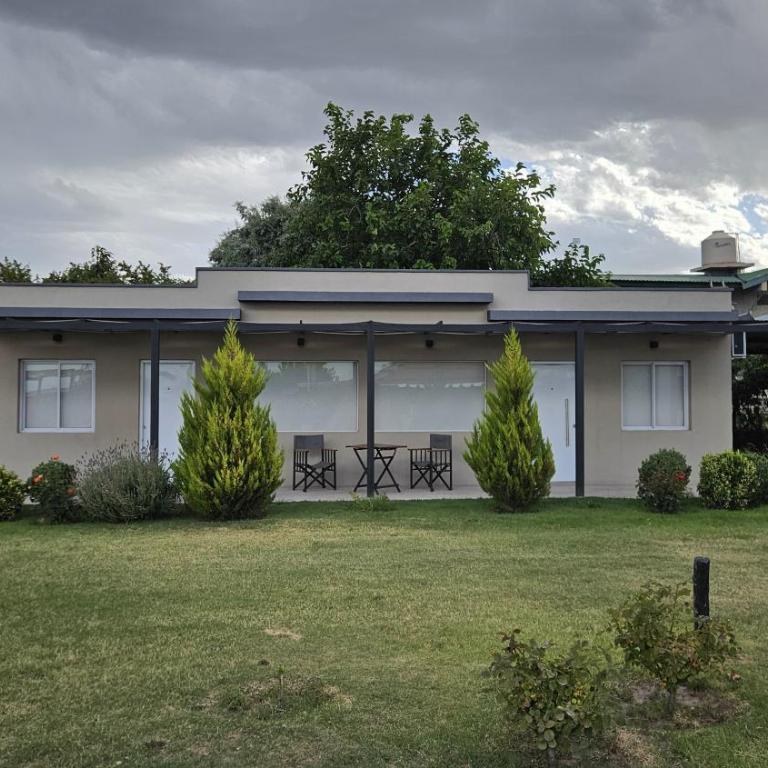 Riposatti Lodge - One-Bedroom Apartment - 10