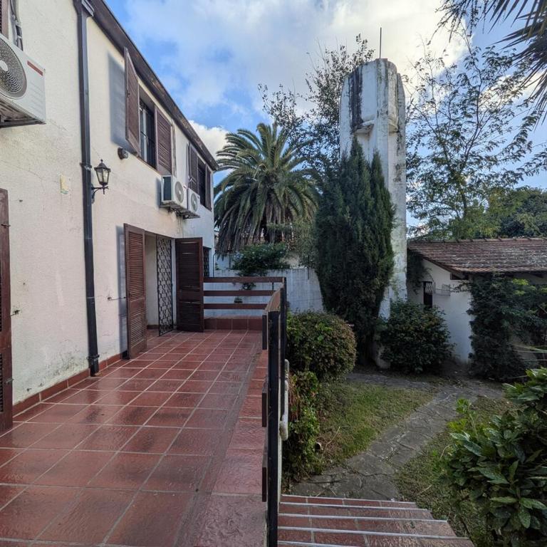 House in Miramar for 11 people - 5 blocks from the beach - Six-Bedroom House - 24