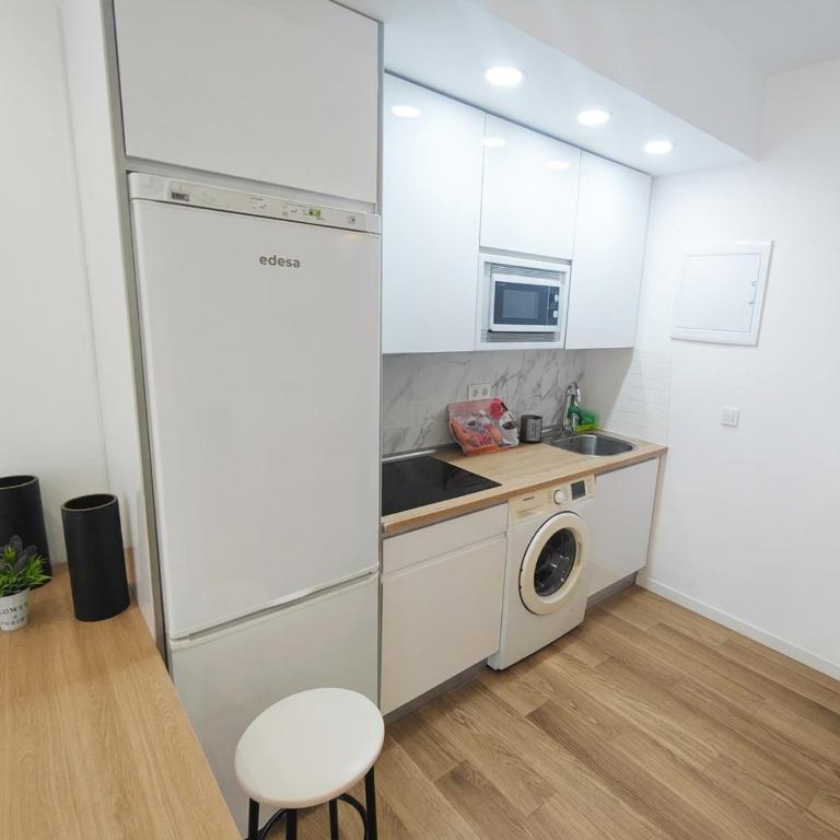 Acogedor piso climatizado cerca del Metro Oporto - Appartamento con 1 Camera da Letto - 10