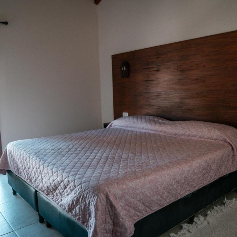 El Colonial Departamentos - Two-Bedroom Apartment - 5