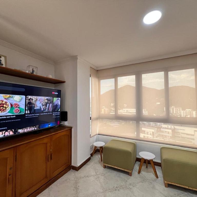 Apartamento familiar con vista al mar en el Rodadero - Three-Bedroom Apartment - 6