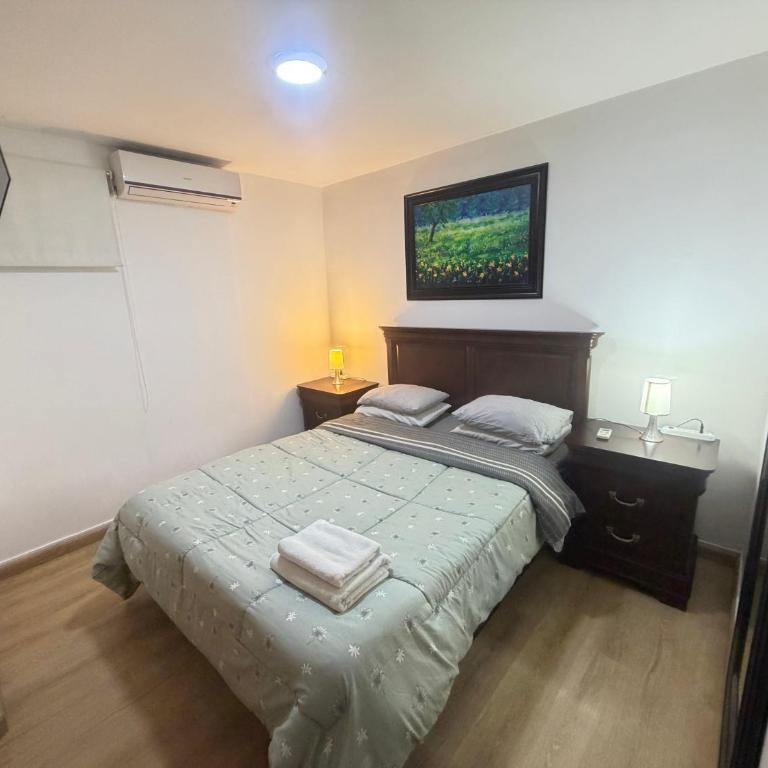 (4)Acogedor departamento, excelente ubicación - Apartamento de 2 dormitorios - 3
