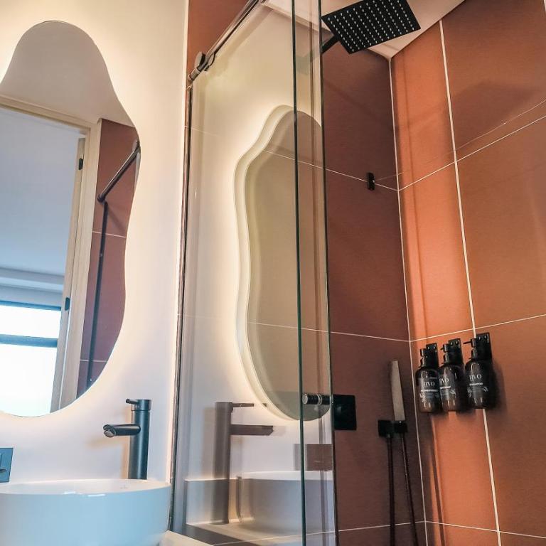 Hotel Ryo 74B Suites by Growing Group - Standard Double Room - 8