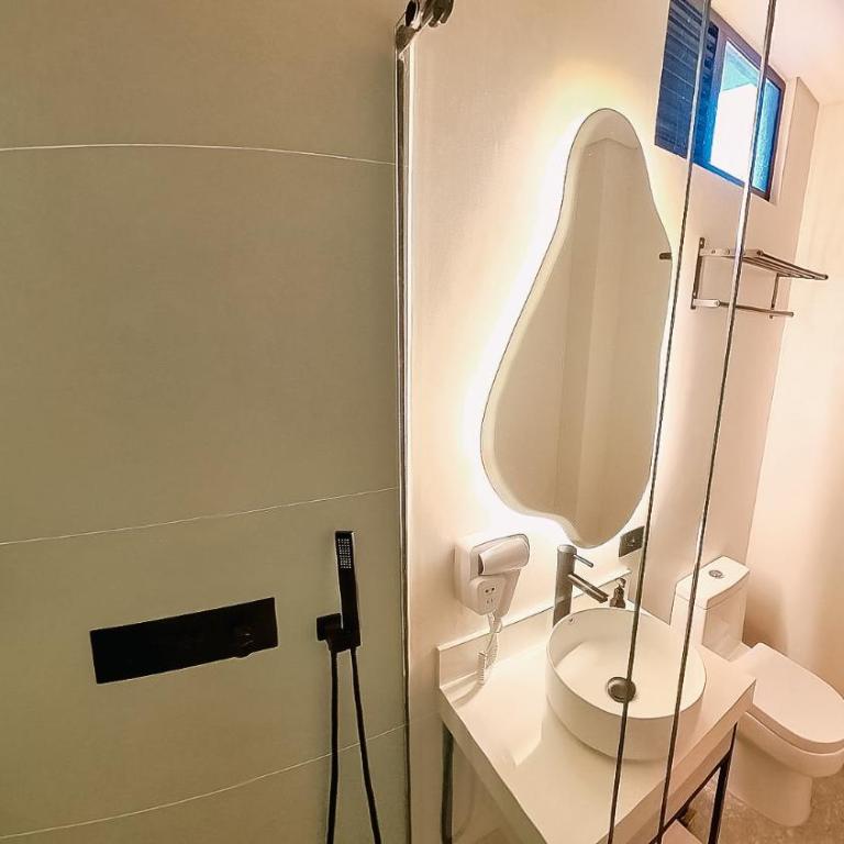 Hotel Ryo 74B Suites by Growing Group - Superior Queen Room - 6