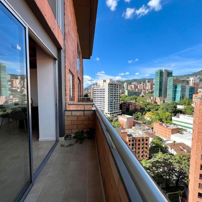 Stunning Duplex Penthouse in El Poblado - Apartamento - 41