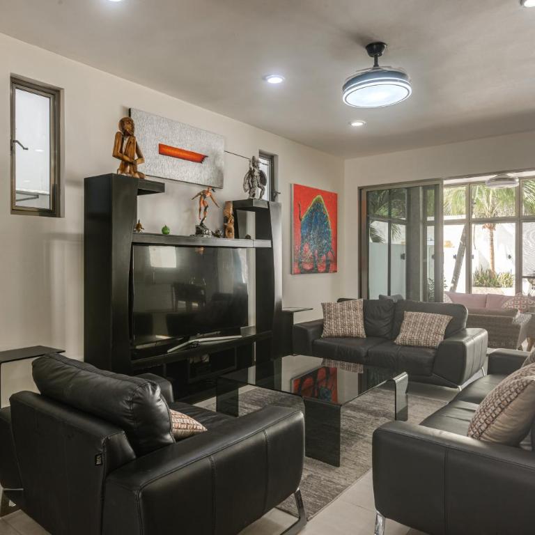 1 Mi to Beach: Luxe Playa Del Carmen Home w/ Pool - Casa - 5