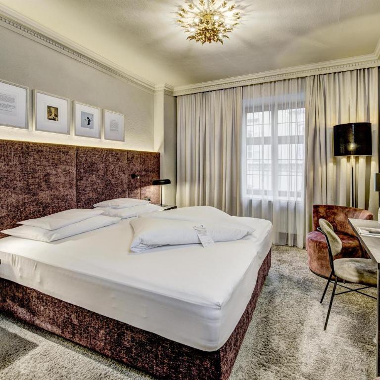 Hotel Goldener Adler, BW Signature Collection - Classic Doppelzimmer - 2