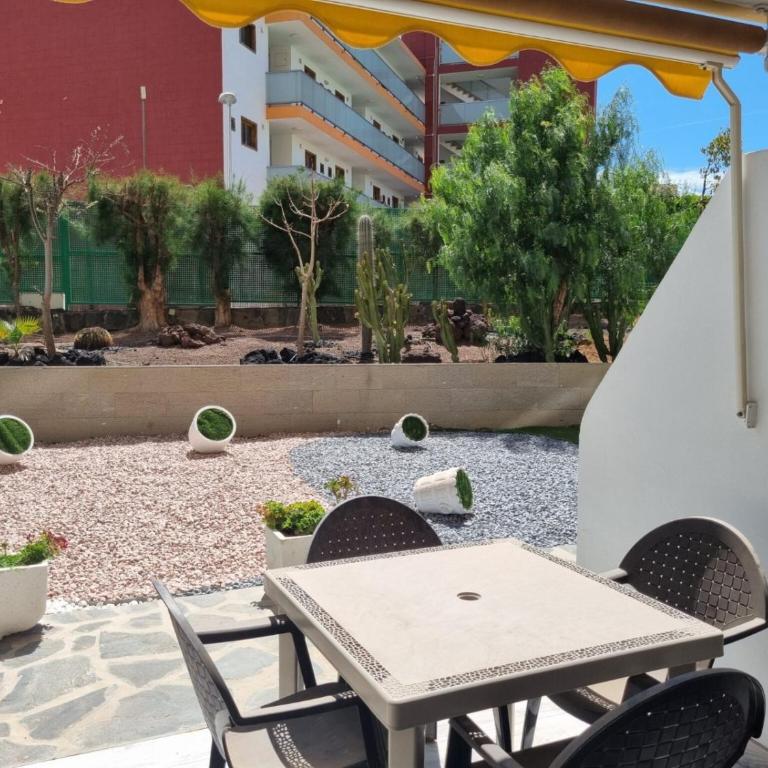 Arenas 50, 100 mt d playa ingles - Apartamento de 1 dormitorio - 14