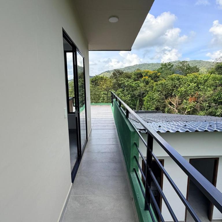 Cabaña San Juan, una experiencia fantástica rodeados naturaleza pura - Three-Bedroom Apartment - 7