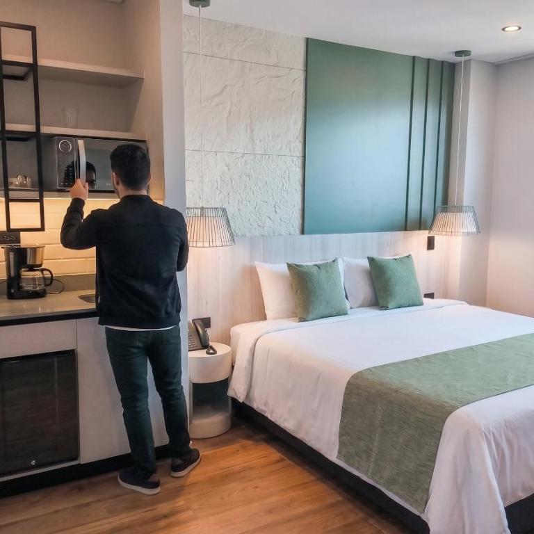 Hotel Ryo 74B Suites by Growing Group - Deluxe Room - 7
