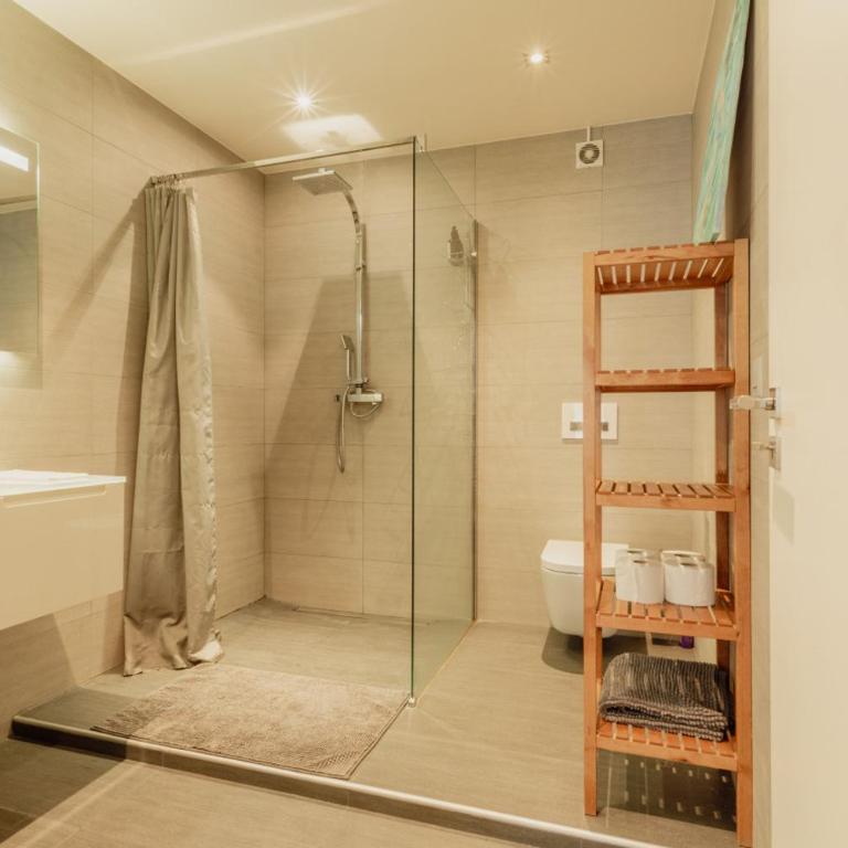 Appartement spacieux à 15 minutes du jet d'eau - Appartement 1 Chambre - 15