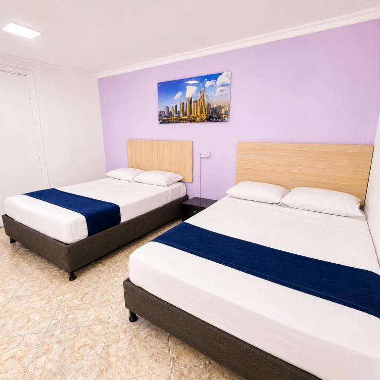 Hotel Sol del Estadio - Habitación Doble Económica - 2 camas - 6