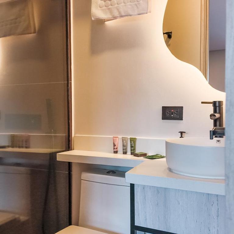 Hotel Ryo 74B Suites by Growing Group - Double Room with Terrace - 11