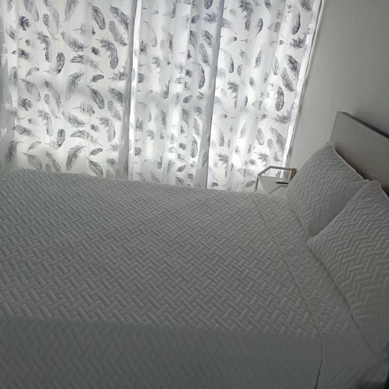 Apartasuite Moderno con Aire Acondicionado, WiFi 900MB y Acceso Autónomo - One-Bedroom Apartment - 11