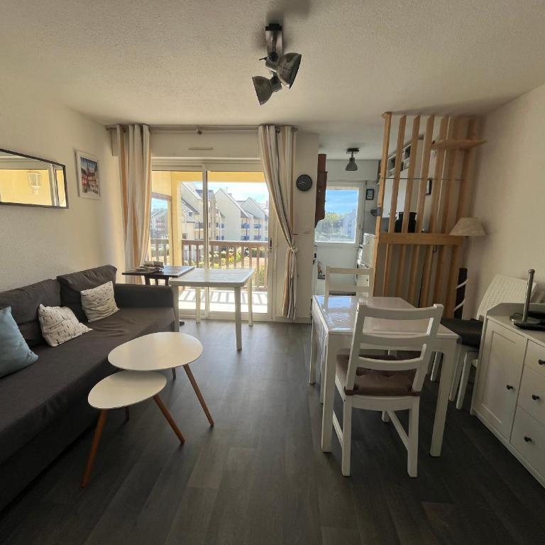 Appartement Calme - Arzon, 4 Pers, Parking, Plage à Pied - Appartement 1 Chambre - 12