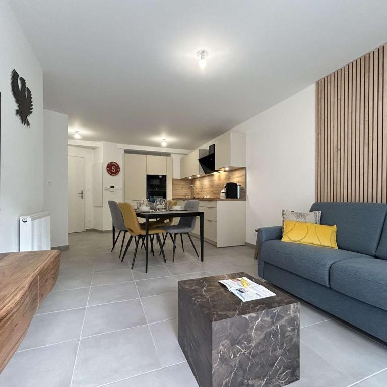 Appartement neuf et spacieux - 4 pers. - FR-1-330C-166 - Appartement - 2