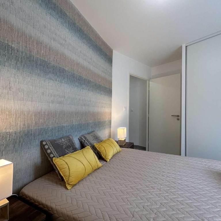 Appartement neuf et spacieux - 4 pers. - FR-1-330C-166 - Appartement - 12
