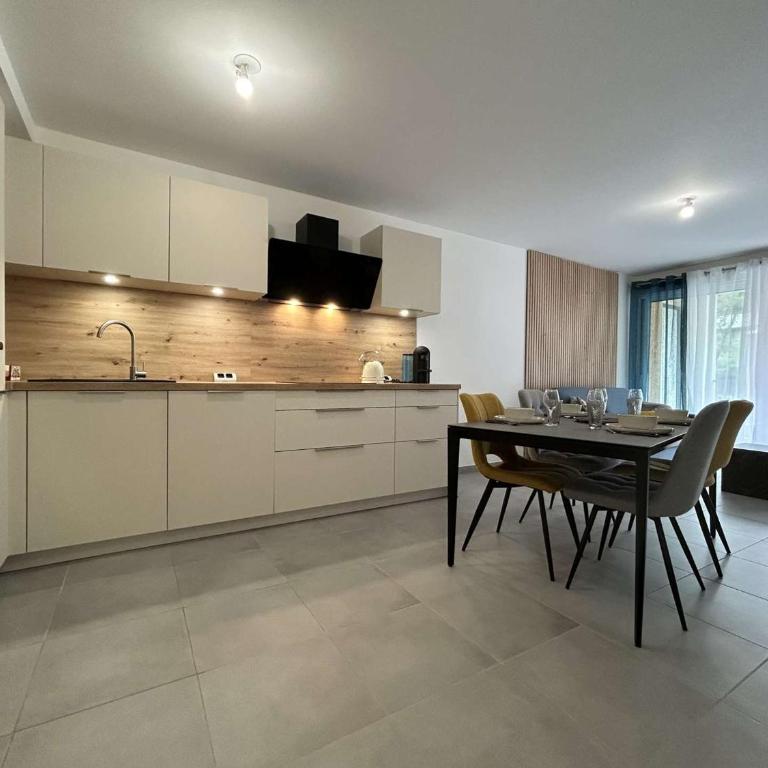 Appartement neuf et spacieux - 4 pers. - FR-1-330C-166 - Appartement - 17