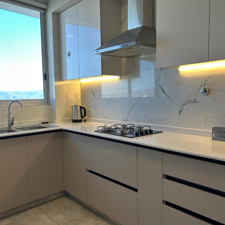 Departamento zona lincoln - Two-Bedroom Apartment with City View - 2