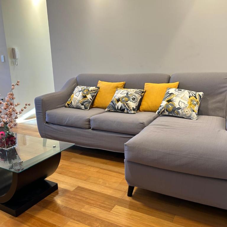 Departamento zona lincoln - Two-Bedroom Apartment with City View - 6