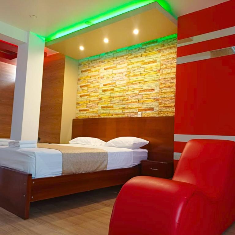 Hotel Olimpo - Suite with Spa Bath - 2