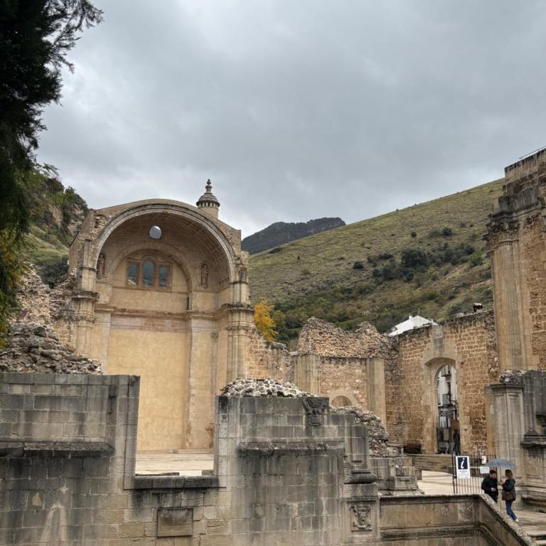 Alojamiento Jacuzzi Las Ruinas - Casa - 41