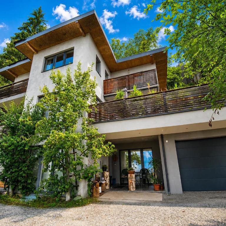 Apartment in Aschau near Ski Lift Kaltenbach - Chalet mit 3 Schlafzimmern - 1