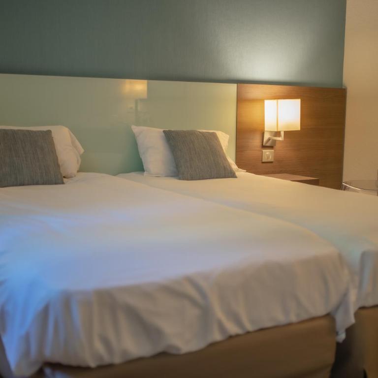 Hôtel Miramont - Chambre Triple - 9