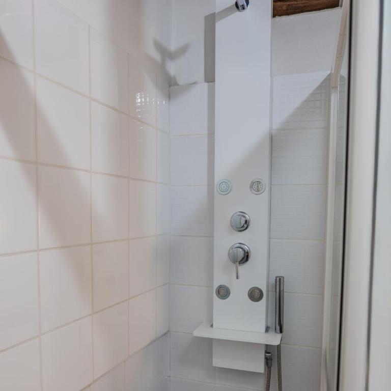 Appartement de charme - Cœur de la Doutre - Angers - 4 à 6 personnes - Two-Bedroom Apartment - 3