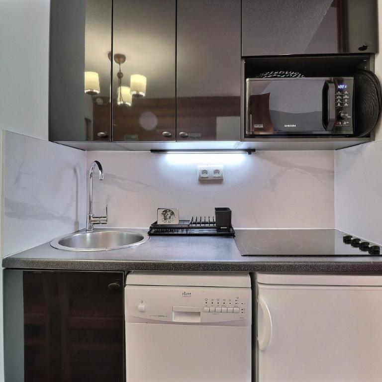 Résidence Pralin - 2 PIÉCES CABINE DUPLEX SUR LES PISTES - PROCHES DES COMMERCES MAE-9374 - Apartment - 7