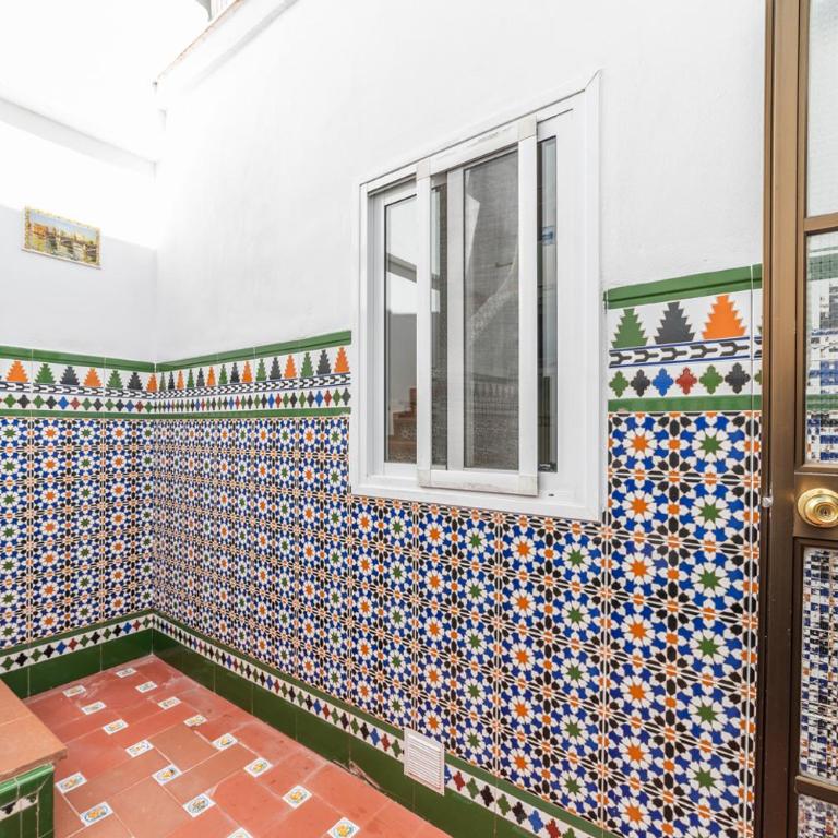 Home2Book Seville House with Private Rooftop - Casa de 2 dormitorios - 6