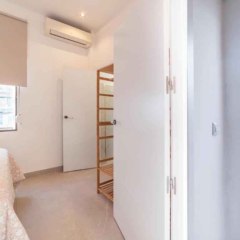 Home2Book Seville House with Private Rooftop - Casa de 2 dormitorios - 24