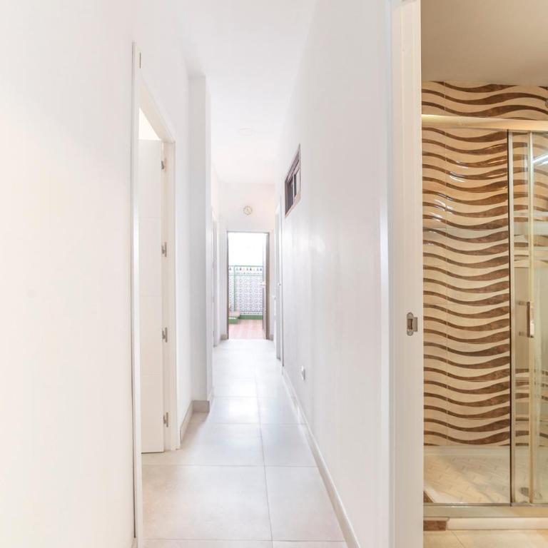 Home2Book Seville House with Private Rooftop - Casa de 2 dormitorios - 21