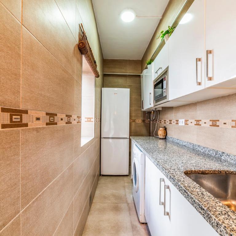 Home2Book Seville House with Private Rooftop - Casa de 2 dormitorios - 11