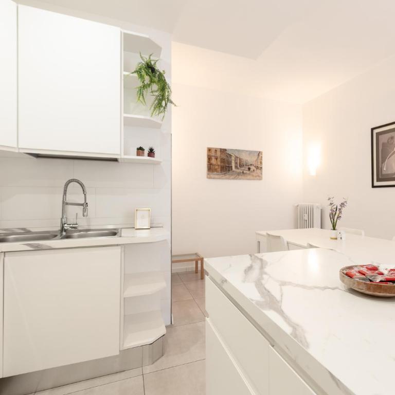 Valtorta Living - Elegant 3BR Apartment MM Turro - Three-Bedroom Apartment - 32