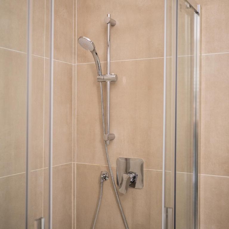 Valtorta Living - Elegant 3BR Apartment MM Turro - Three-Bedroom Apartment - 49