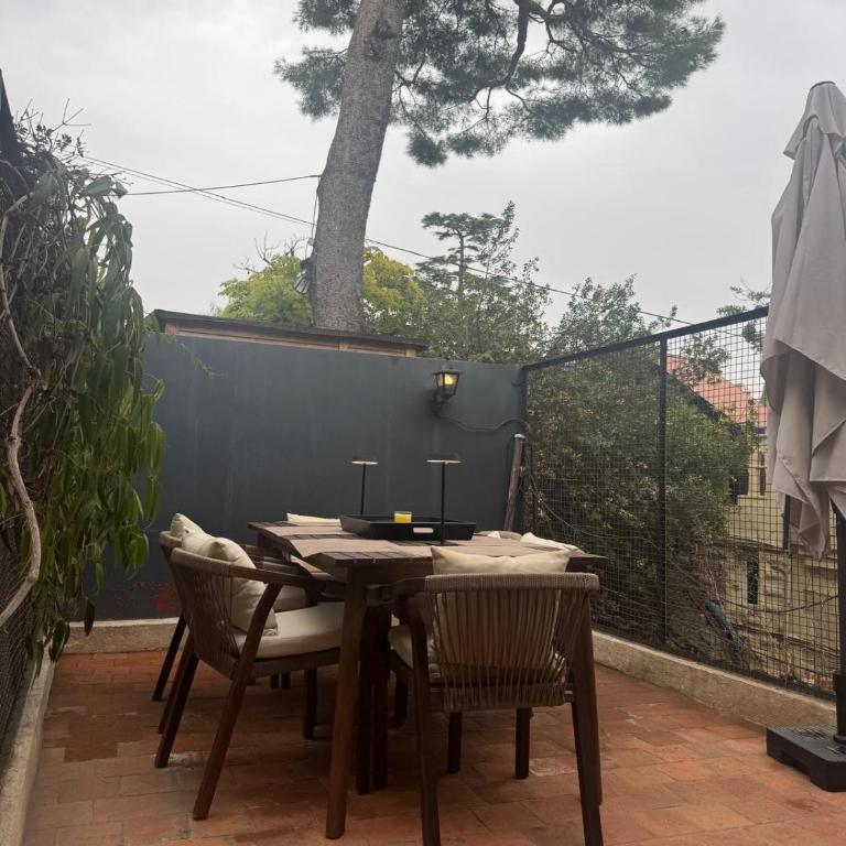 Historic Rooftop Villa Sea Views and LargeTerrace - Villa - 10