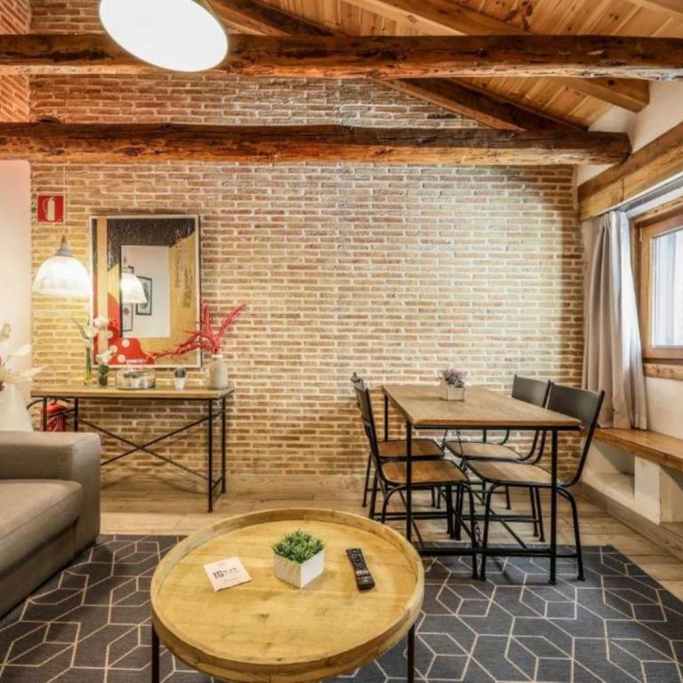 AmazINN Collection Plaza de España - Appartement-Studio avec 1 Lit Double - 8
