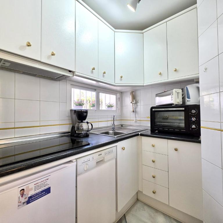 SR Cartuja 22 2BDR with sea view in Mijas Costa - Apartamento de 2 dormitorios - 2