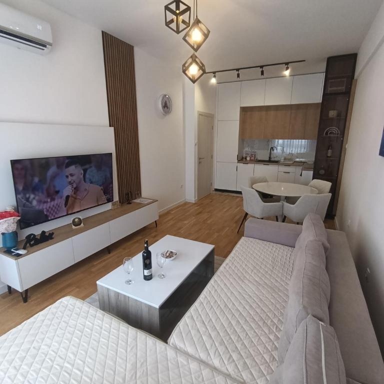 Golden Hour Trebinje City Center - Apartment mit 1 Schlafzimmer - 1