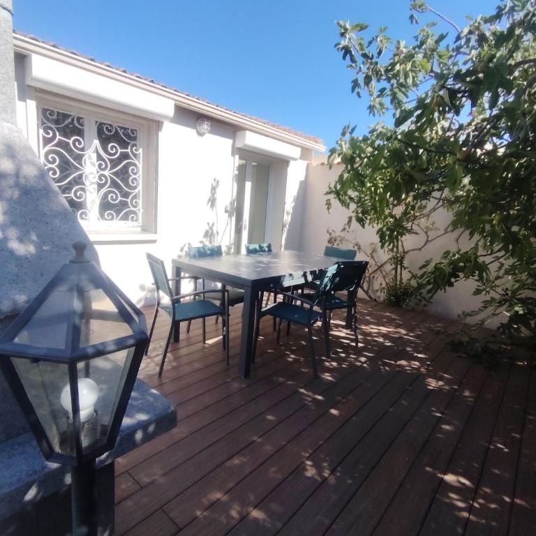 Grand Duplex, climatisation, wifi, jardin - Maison 1 Chambre - 6