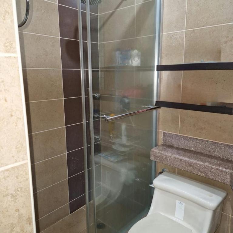 Beautiful Apartment Near Airport - Apartamento de 2 dormitorios - 10