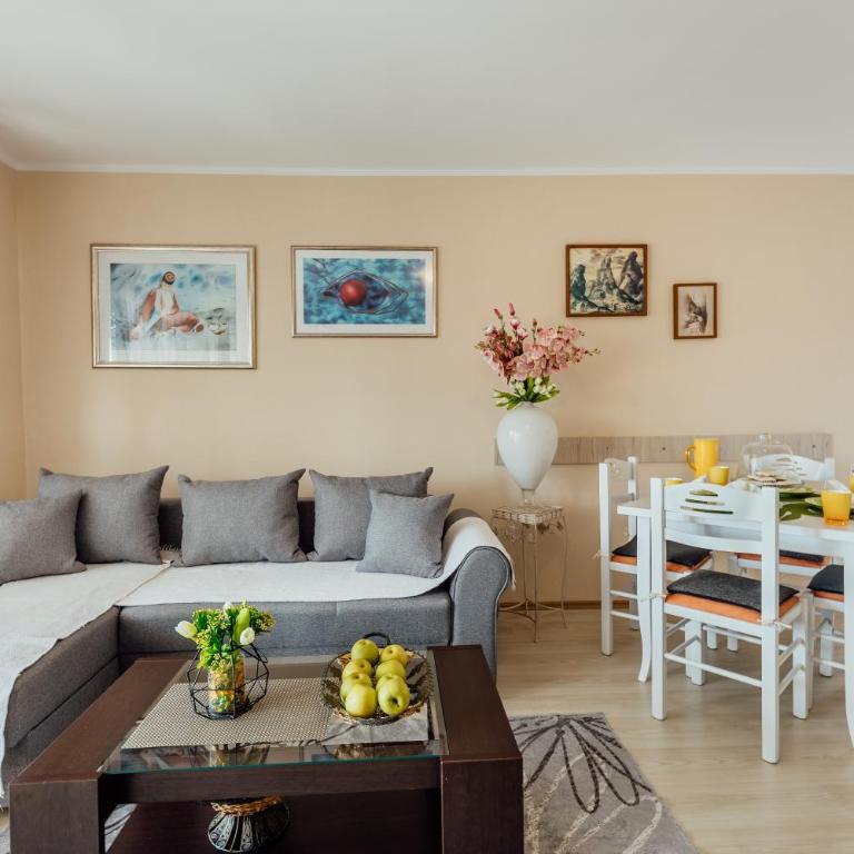 Apartments Kosta - Two-Bedroom Apartment with Balcony and Sea View - 21