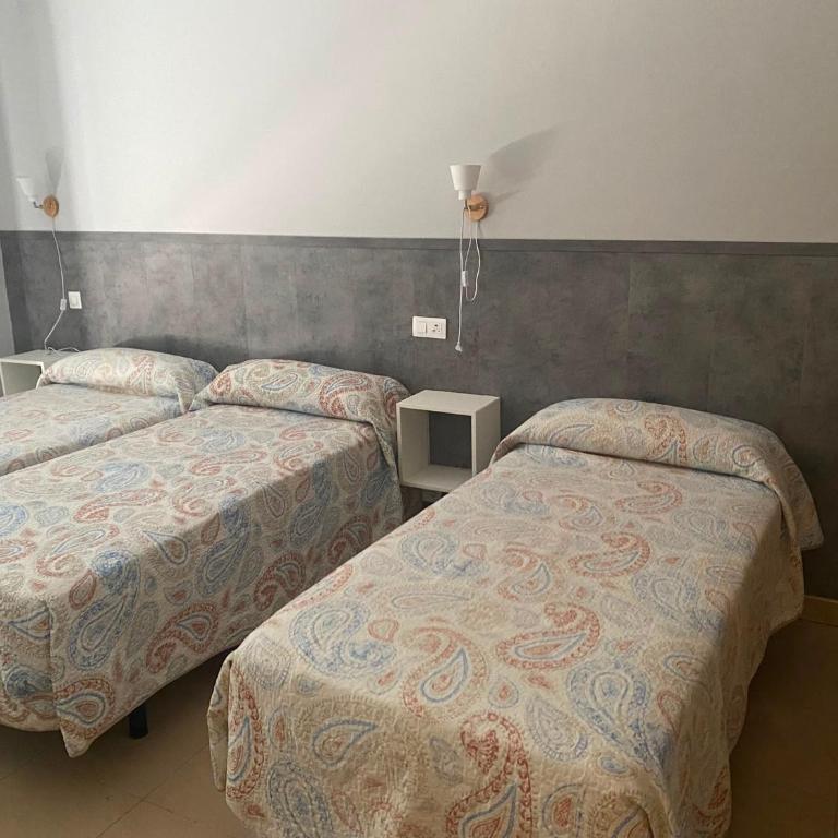 Hostal Retiro - Habitación Triple - 2