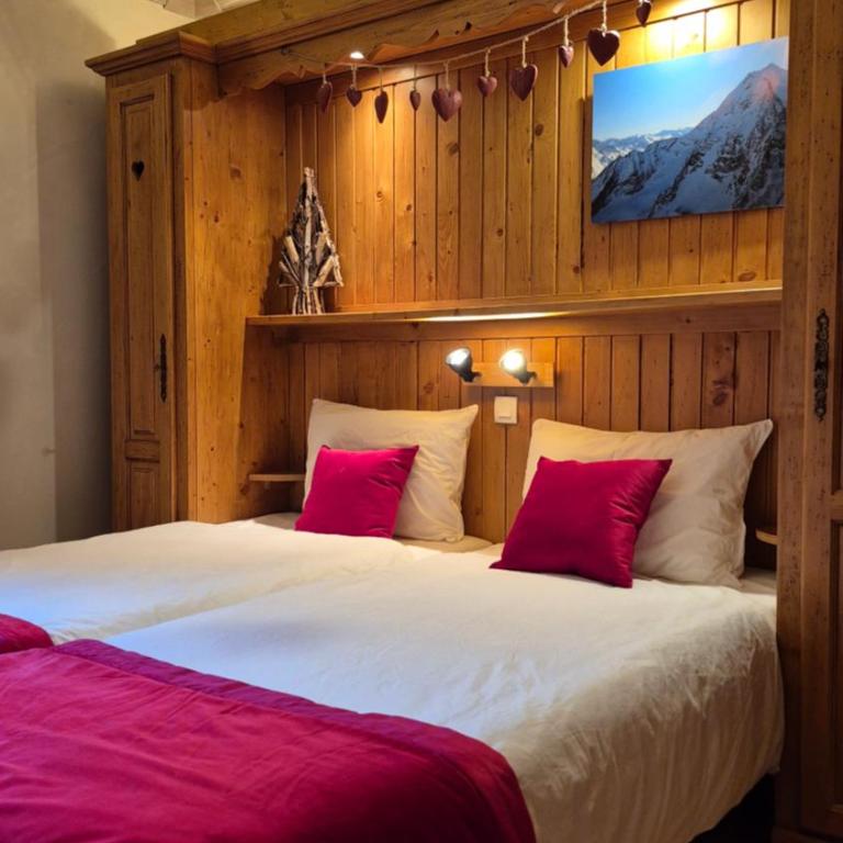 Chalet le Chamois-Arolles- Arcs 2000-Alpes-France - Three-Bedroom Apartment - 7