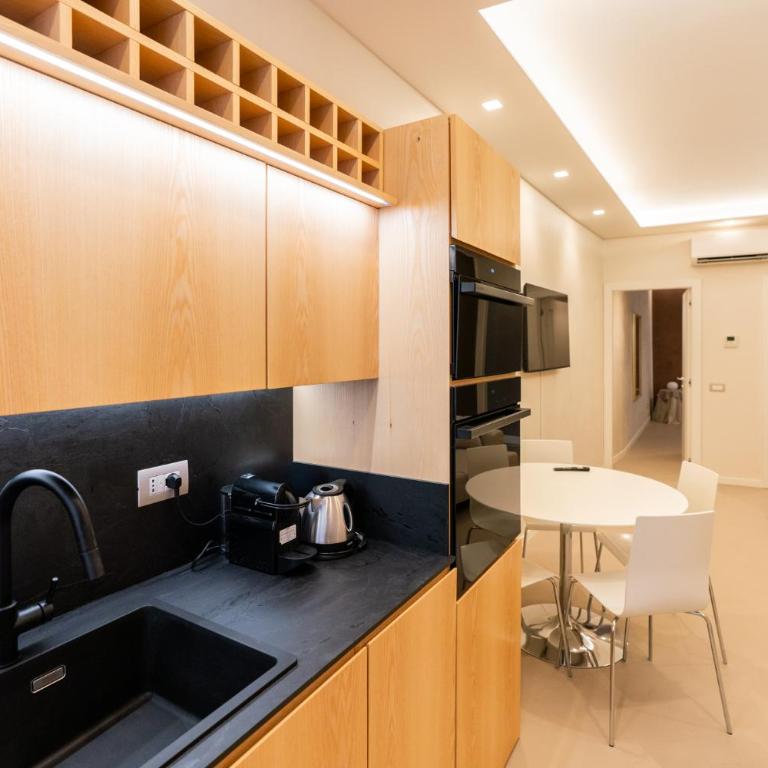 Relais La Torre - Domus Verona - Appartamento Deluxe con 2 Camere da Letto - 4